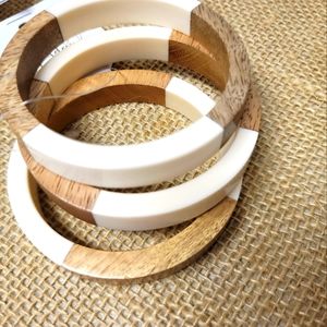 White wood / acetate bangle bracelets